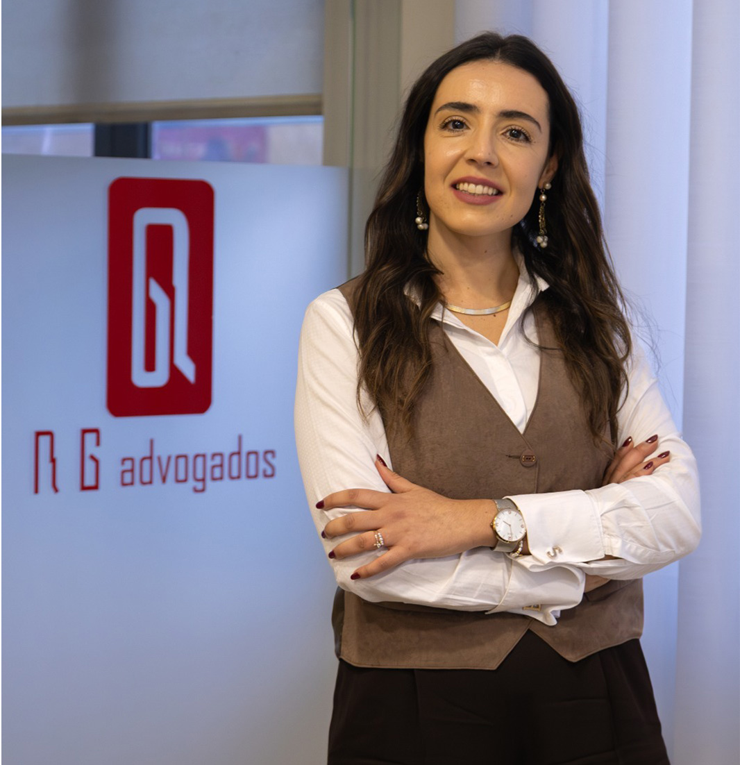 Dra. Jéssica Corvo, advogada